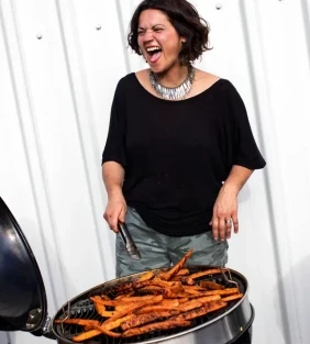 Photo of Genevieve Taylor