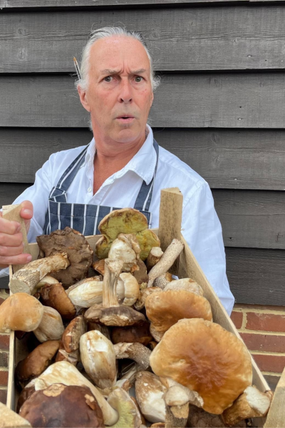 Photo of Paul Clerehugh