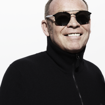 UB40 Featuring Ali Campbell photo