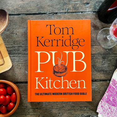 Buy Tom Kerridge’s New Book, ‘Pub Kitchen’ EARLY at Pub in the Park St Albans! image